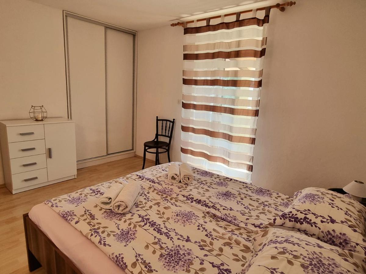 Apartment Melanie Skrbčići エクステリア 写真