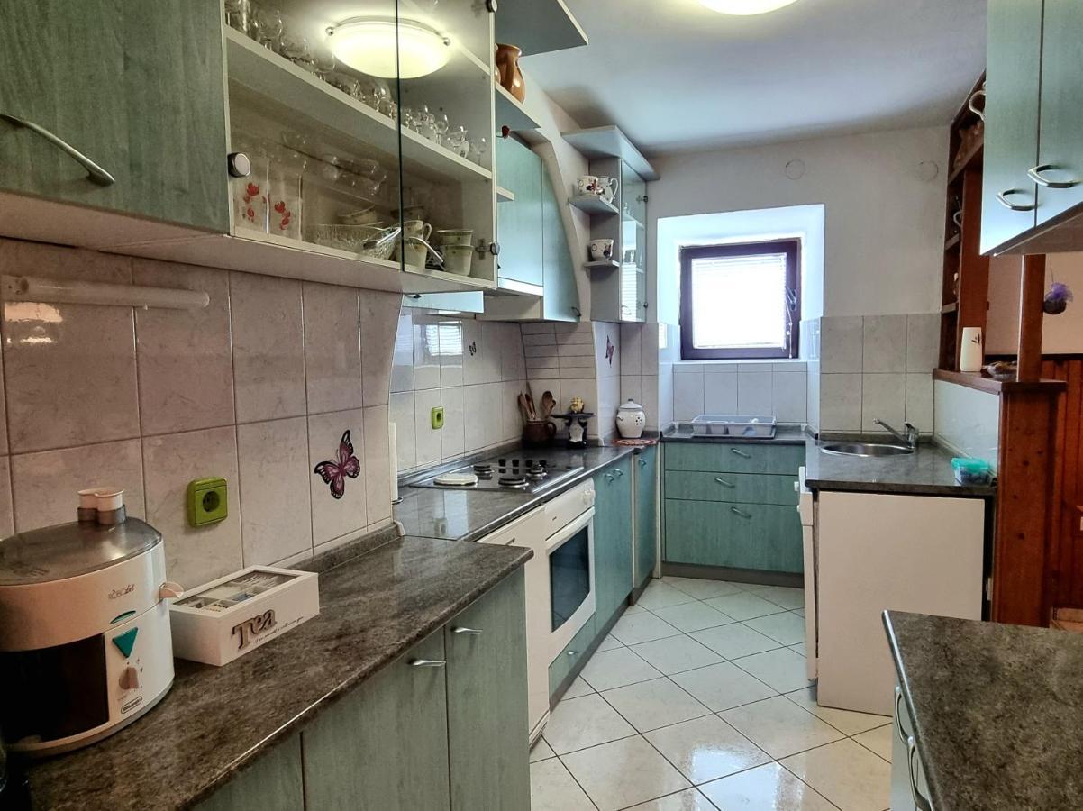 Apartment Melanie Skrbčići エクステリア 写真